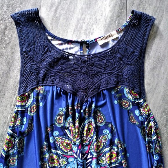 West K Asymmetrical Boho Style Dress Size Large - Picture 3 of 9